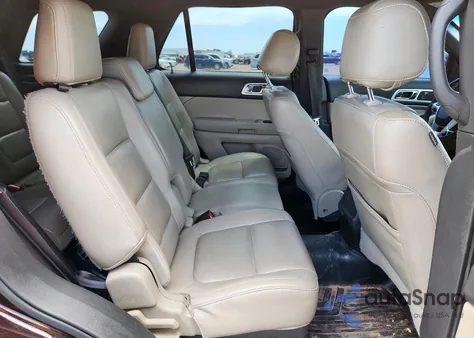 2013 Ford Explorer Xlt z USA, uszkodzony, nr VIN 1FM5K8D8XDGA30663